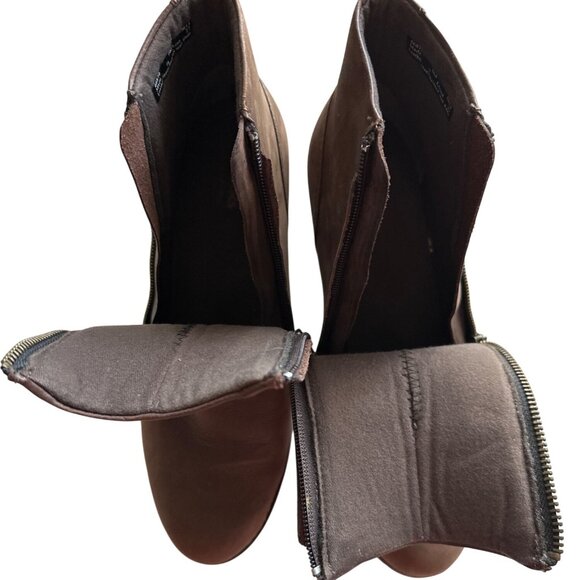 Clark’s Mission Alfa Brown Ankle Boots Faux Leather Double Side Zippers Size 9 - Picture 4 of 7